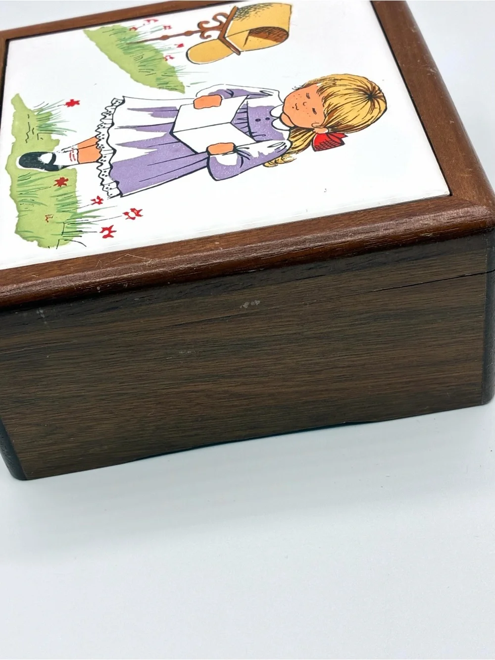 Vintage Mele Wood Jewelry Box Mirror Trinket Box Taiwan Girl Tile Lid
